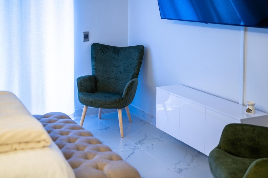 1 Bedroom Property for Sale in Stellenbosch Central Western Cape